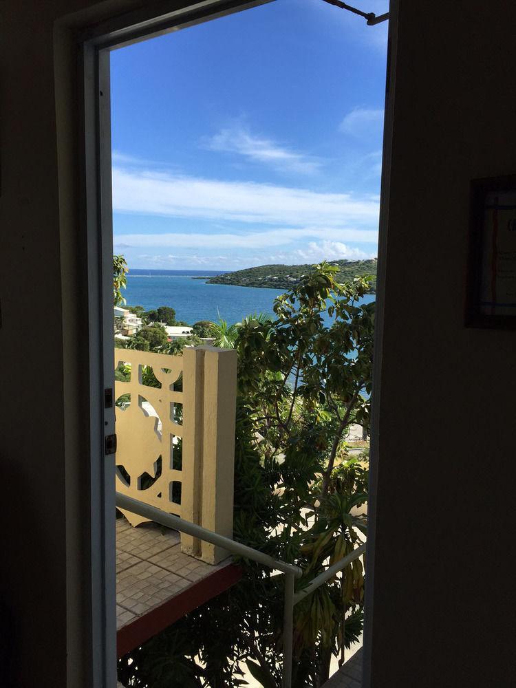 Casa Robinson Guest House Isla Culebra Екстер'єр фото