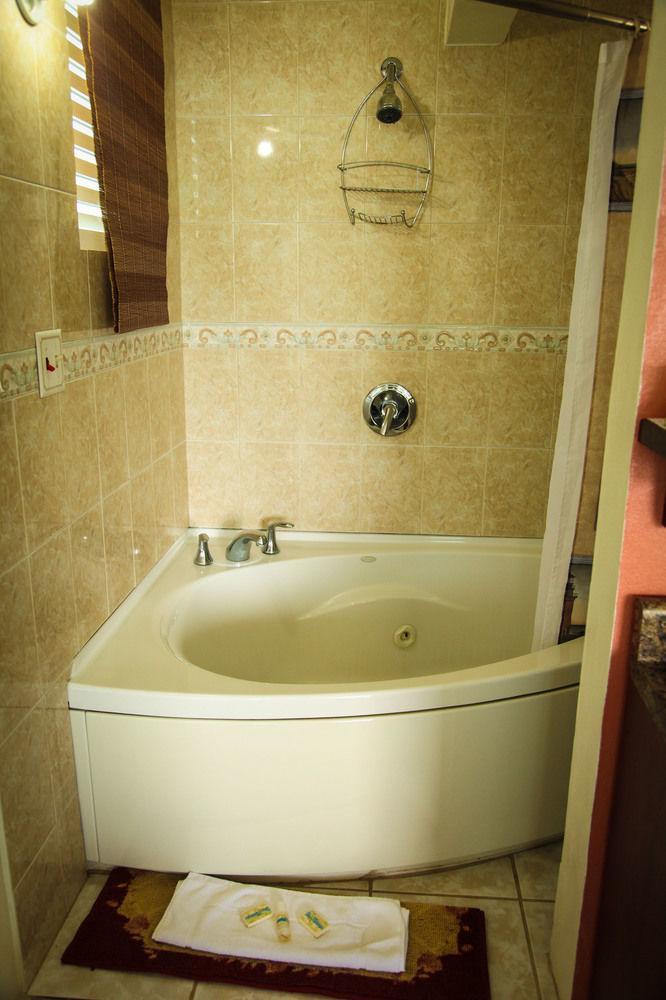 Casa Robinson Guest House Isla Culebra Екстер'єр фото