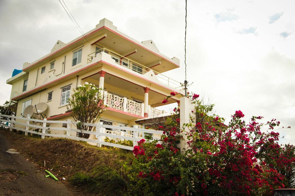 Casa Robinson Guest House Isla Culebra Екстер'єр фото